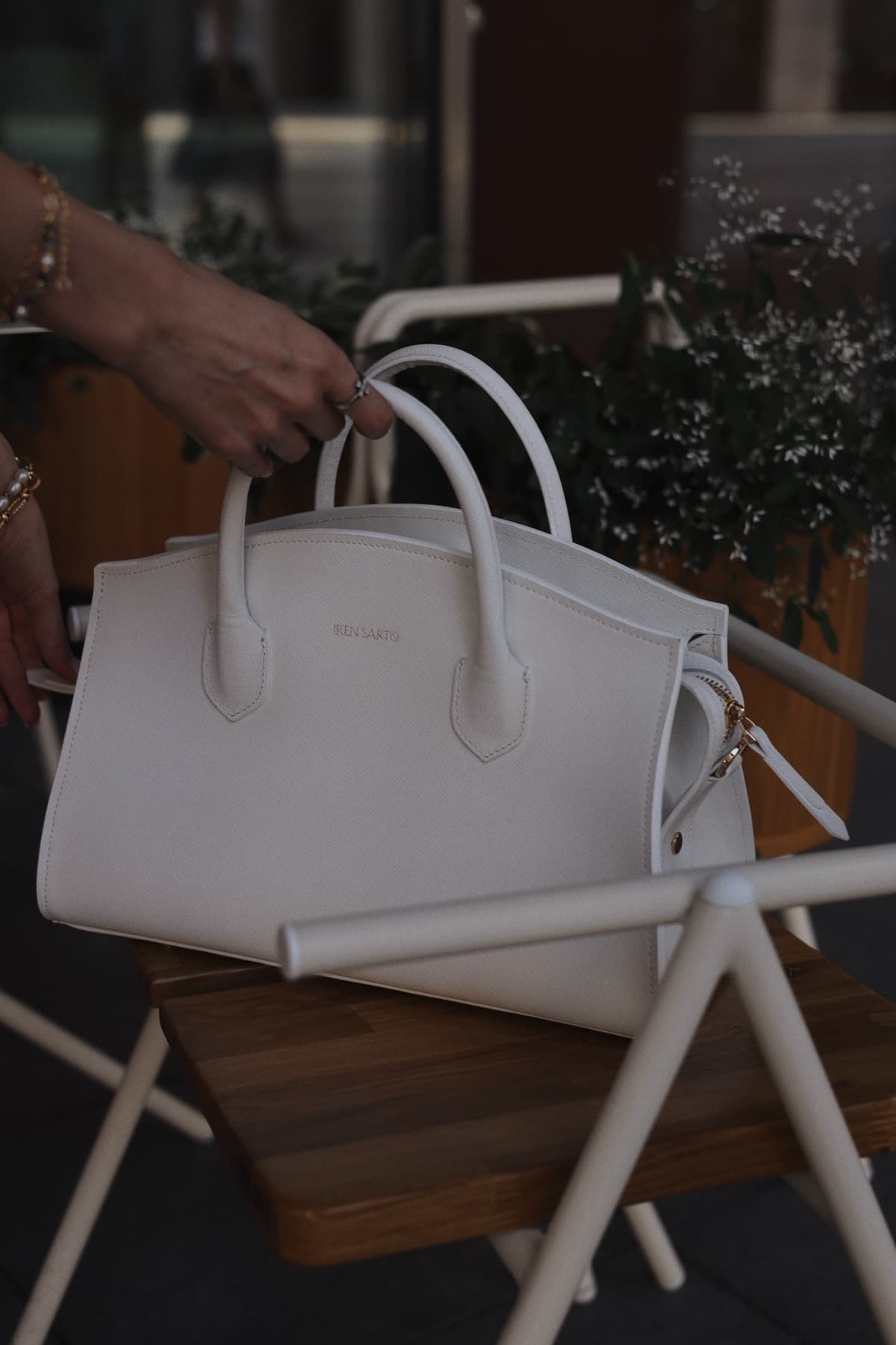 Ручная прошивка кожи